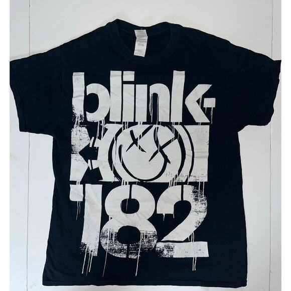 BLINK 182 CONCERT T-Shirt M Black 2003 Pop Rock Travis Barker - Picture 1 of 3